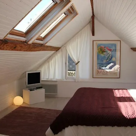 Appartement Fenetres Sur Cour - Centre Historique -